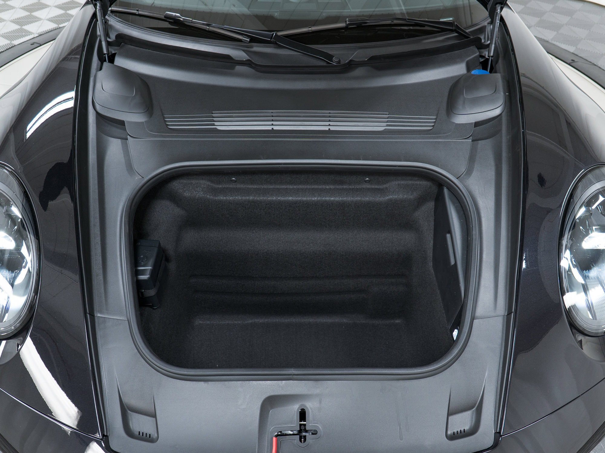 New 2026 Porsche 911 Carrera 4S image 12