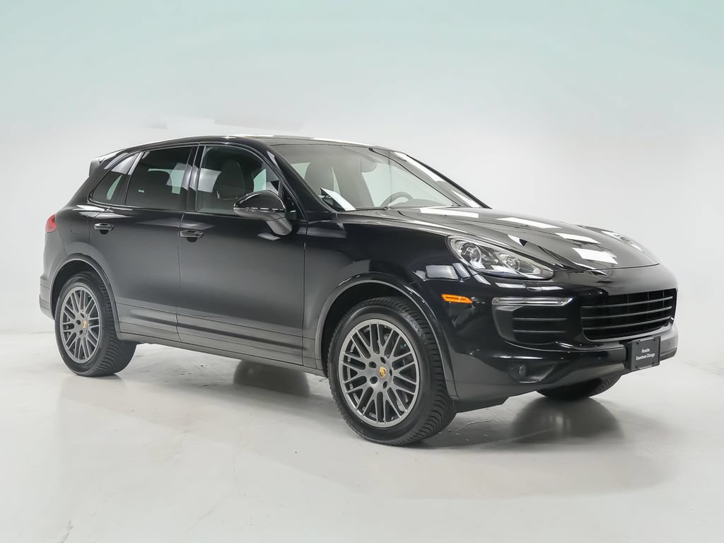 Used 2017 Porsche Cayenne Platinum Edition AWD/4WD image 8