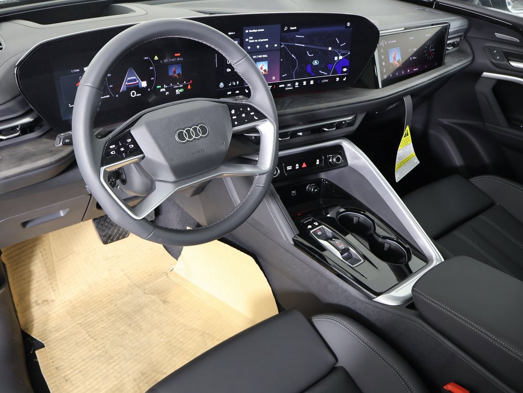 New 2025 Audi Q5 Prestige image 2