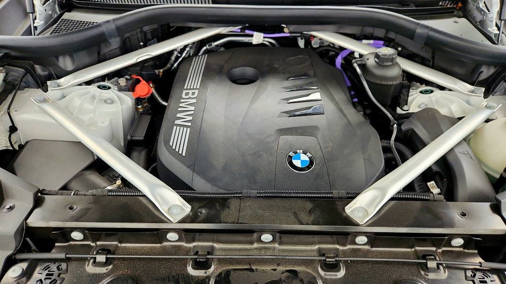 Used 2025 BMW X5 xDrive40i AWD/4WD image 28