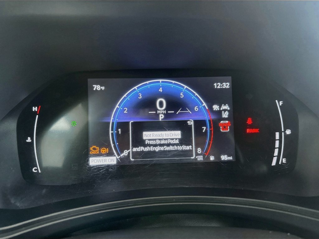Used 2024 Toyota Grand Highlander AWD image 9