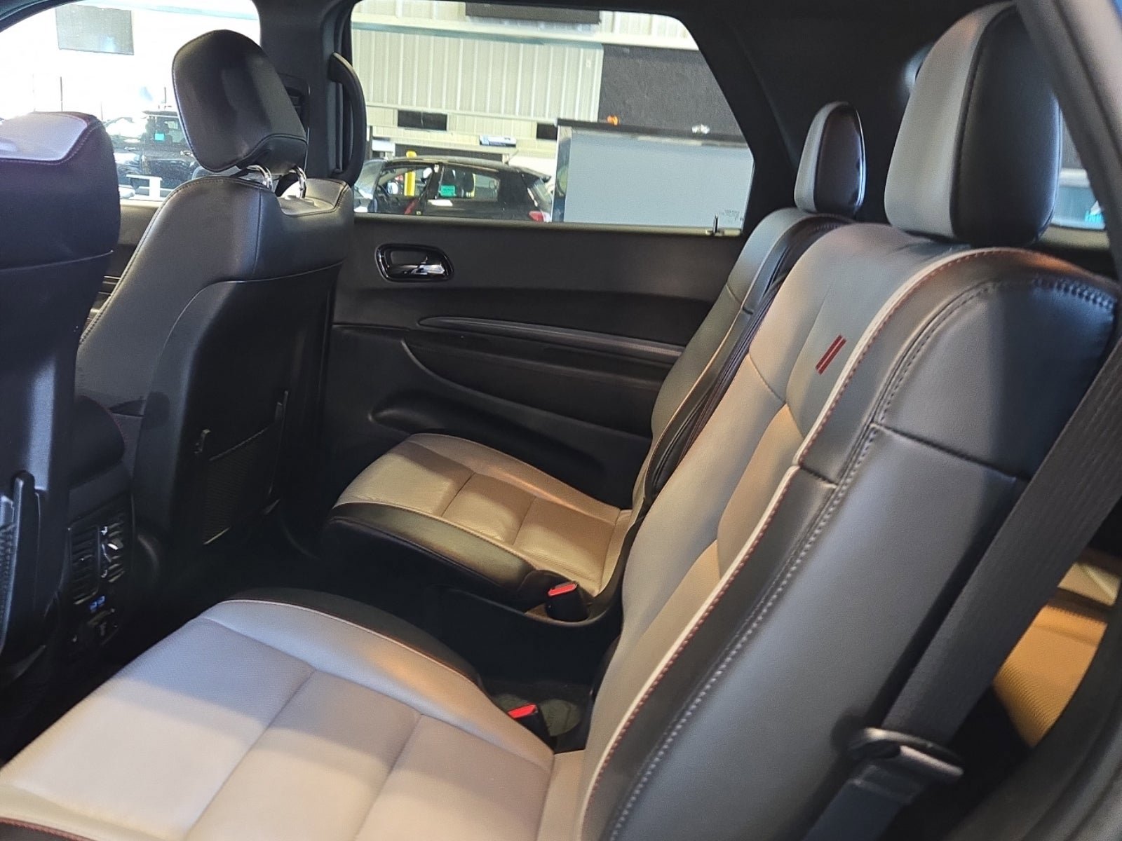 Used 2024 Dodge Durango GT AWD/4WD image 8