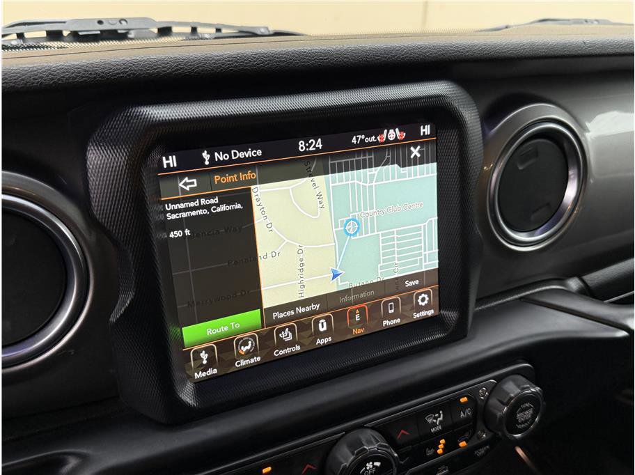 Used 2020 Jeep Gladiator Overland image 16