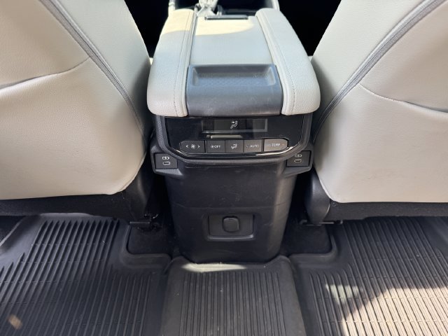 Used 2024 Toyota Grand Highlander AWD image 18