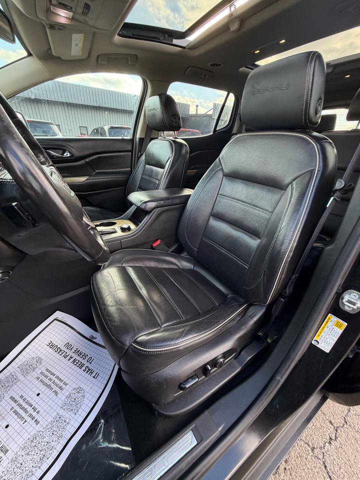 Used 2018 GMC Acadia Denali w/ Technology Package image 22