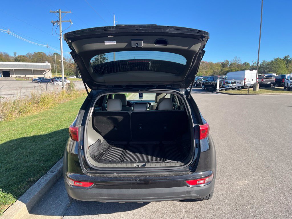 Used 2019 Kia Sportage EX FWD image 11