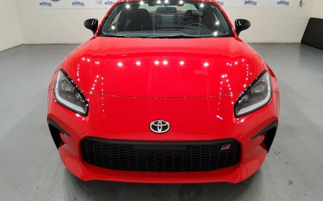 Used 2024 Toyota GR86 Premium image 8