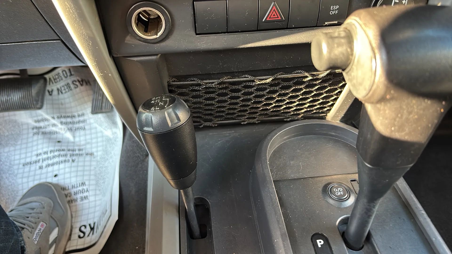 Used 2009 Jeep Wrangler Unlimited Sahara w/ Dual Top Group image 17