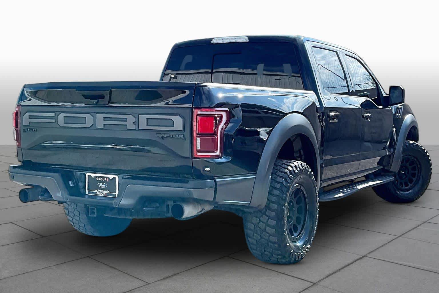 Used 2020 Ford F150 Raptor w/ Equipment Group 802A Luxury AWD/4WD image 13