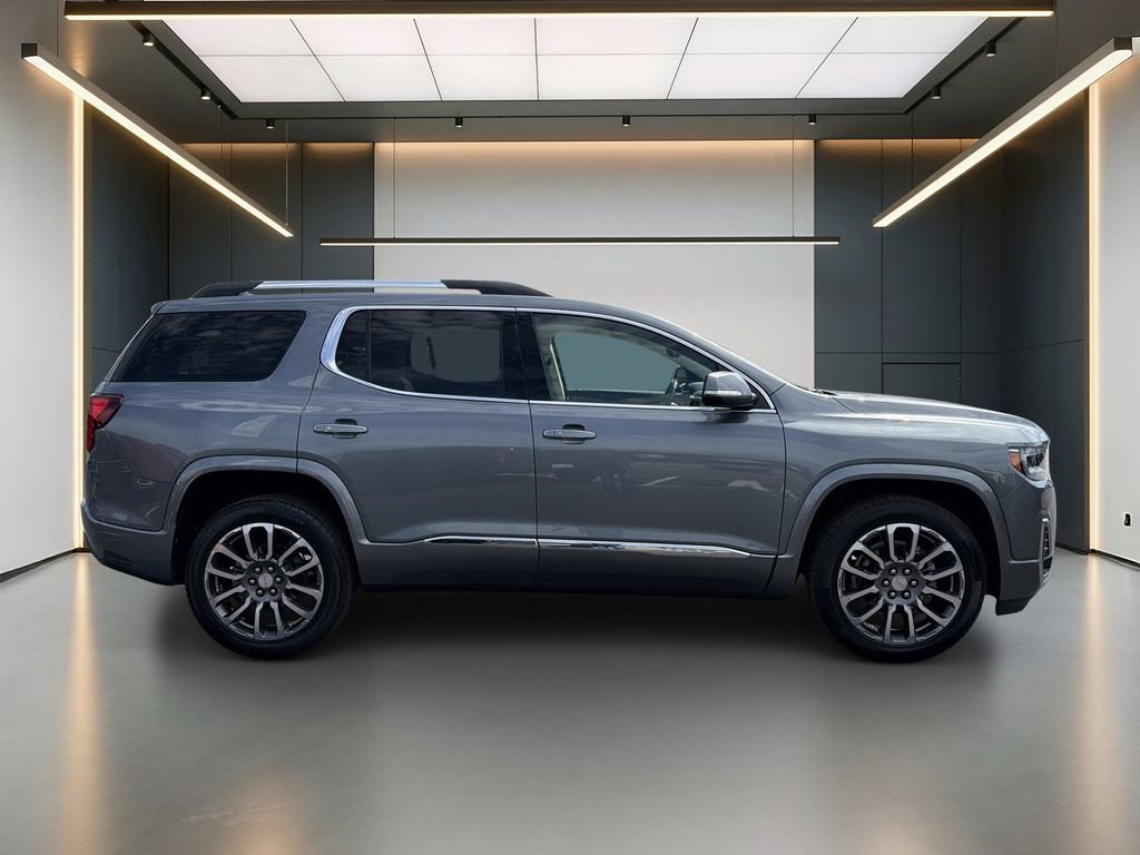 Used 2021 GMC Acadia Denali w/ Denali Technology Package FWD image 7