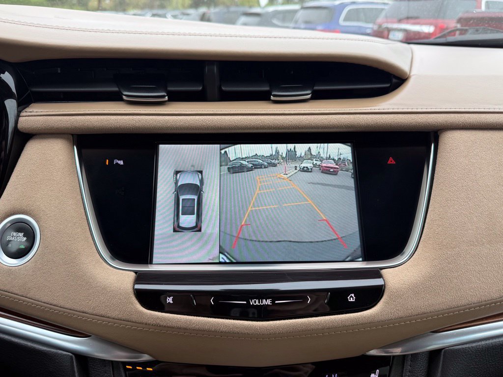 Used 2017 Cadillac XT5 Platinum AWD/4WD image 23
