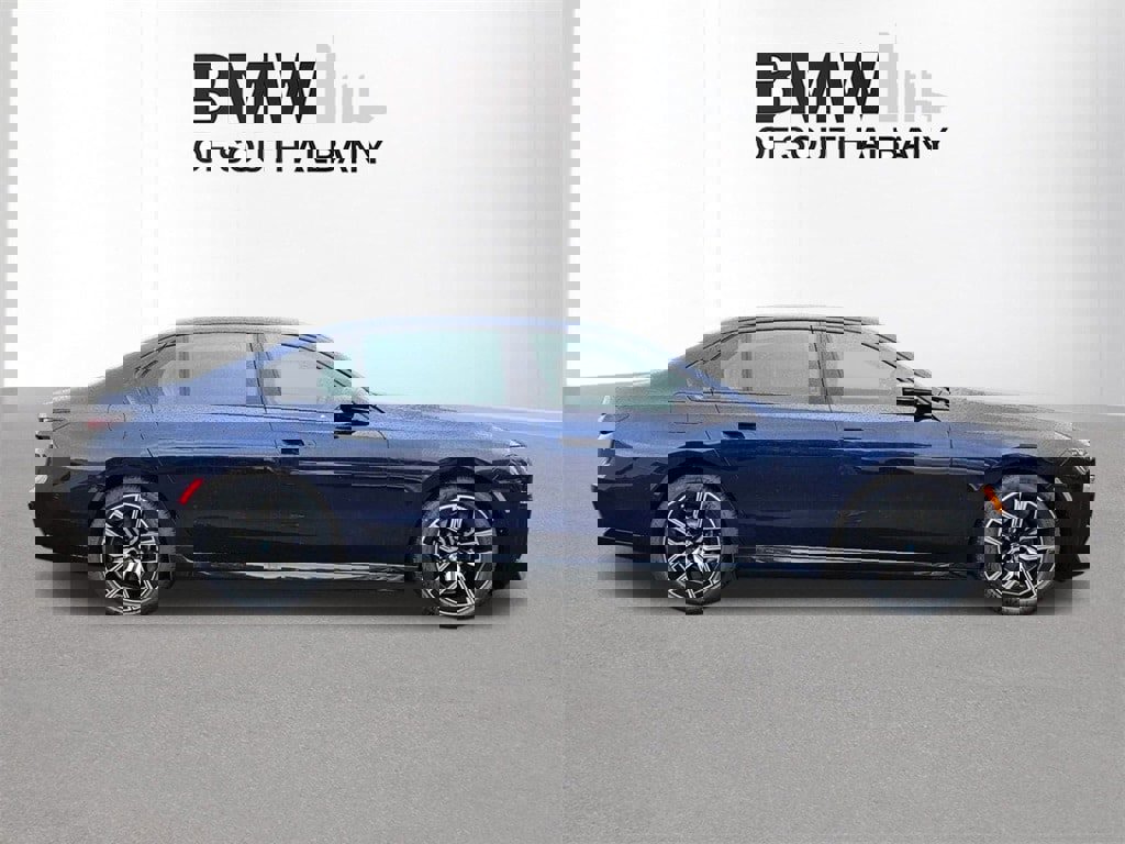 New 2026 BMW i7 xDrive60 image 3