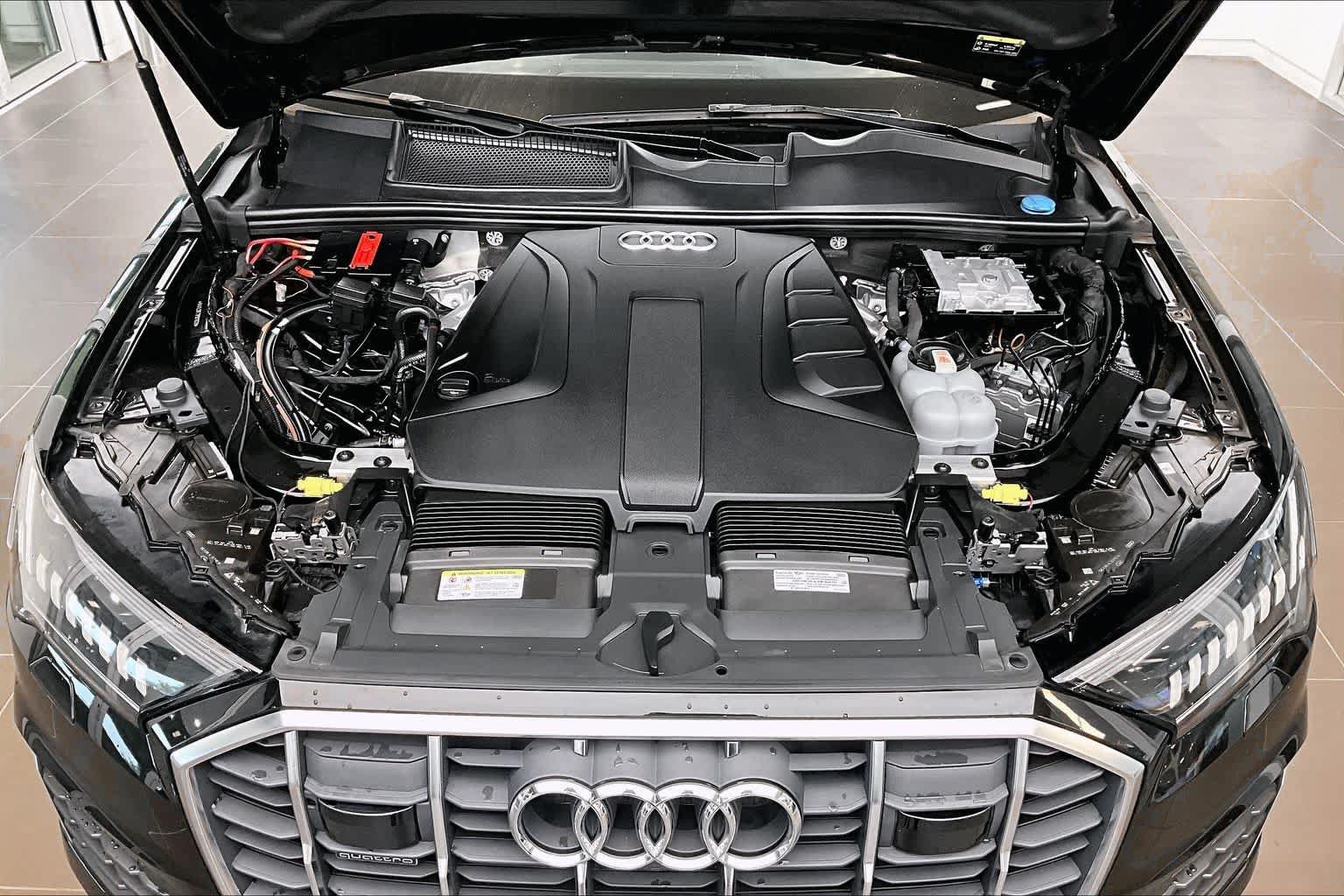 Used 2023 Audi Q7 2.0T Premium Plus w/ Premium Plus Package AWD/4WD image 30