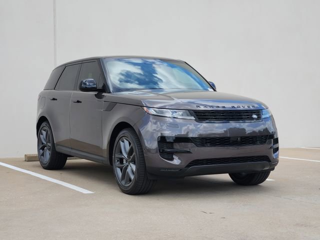 New 2026 Land Rover Range Rover Sport SE AWD/4WD image 2