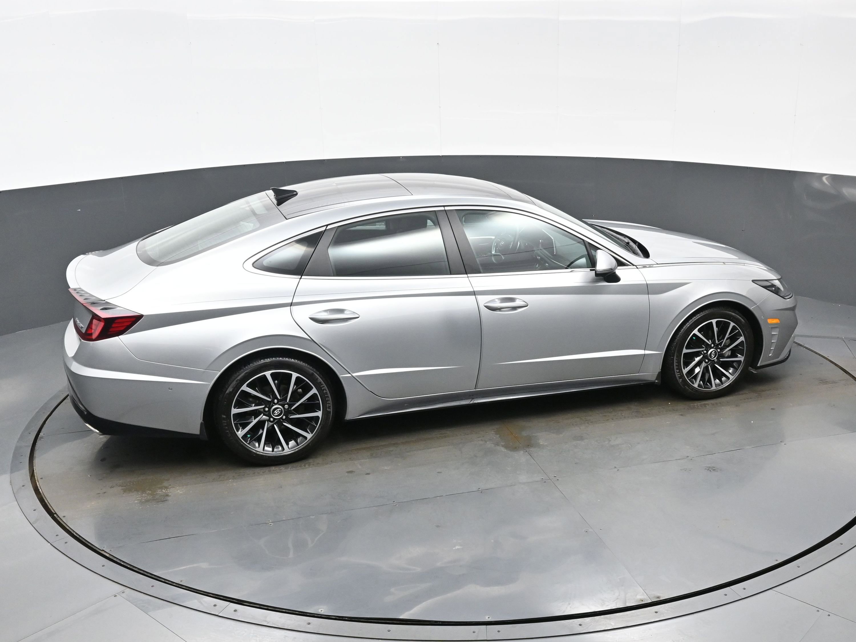 Used 2021 Hyundai Sonata Limited image 41