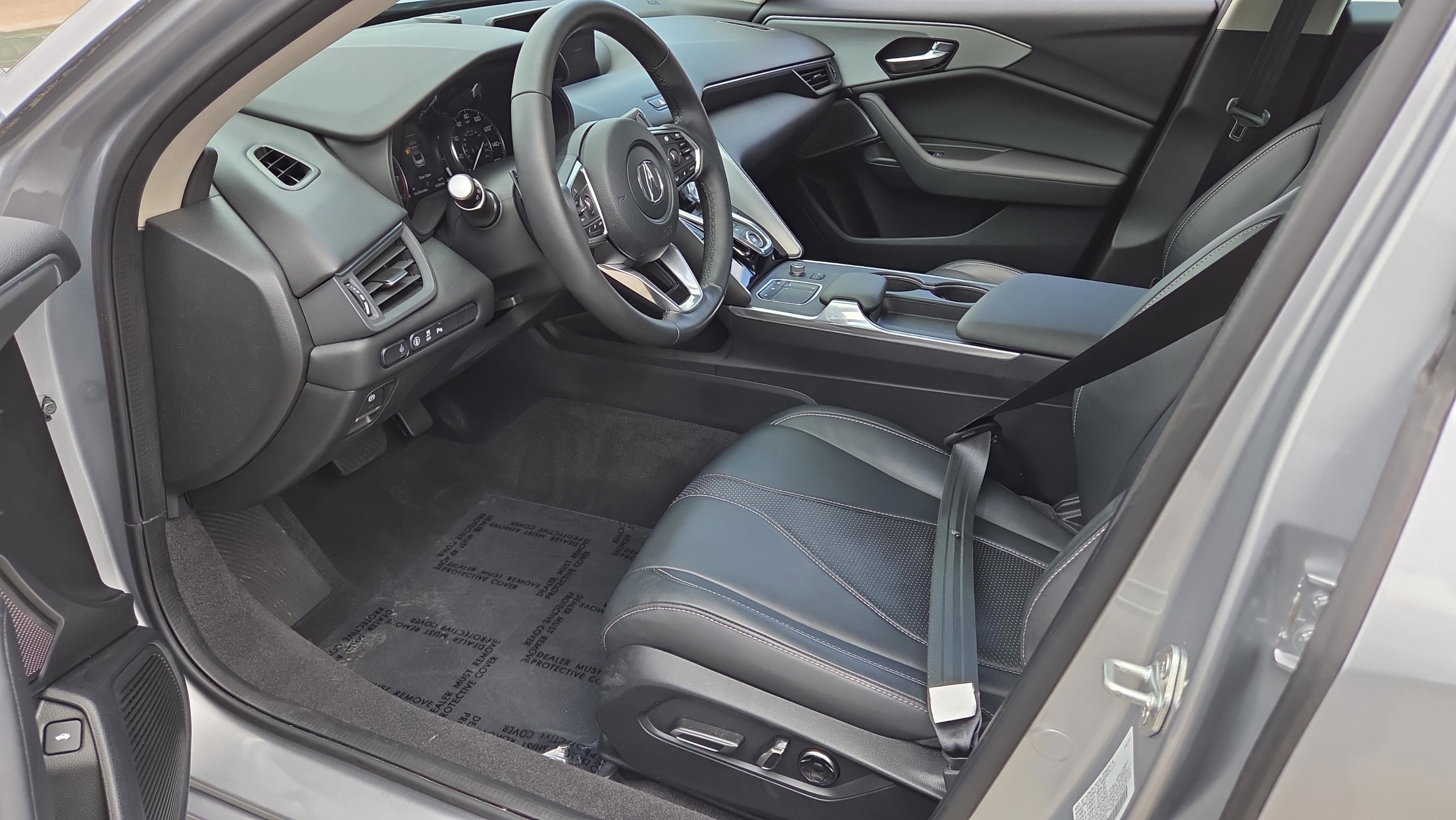 Used 2023 Acura TLX w/ Technology Package FWD image 9