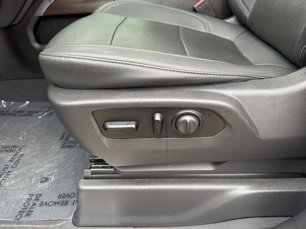 Used 2021 GMC Sierra 2500 SLT w/ SLT Premium Package image 6