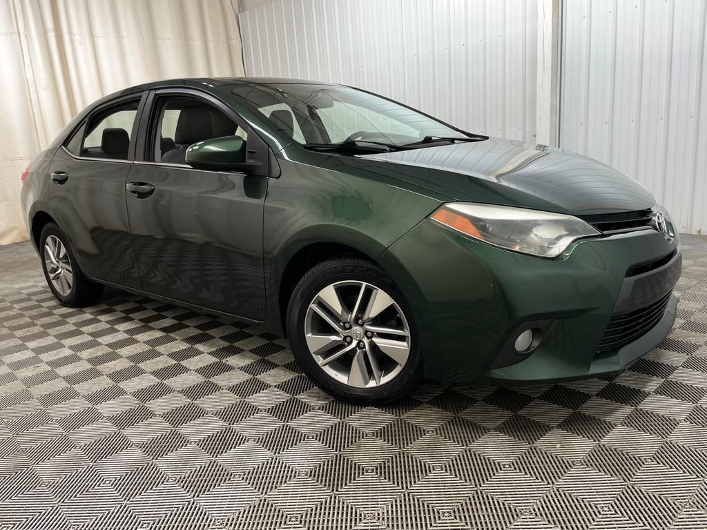 Used 2015 Toyota Corolla LE FWD image 44