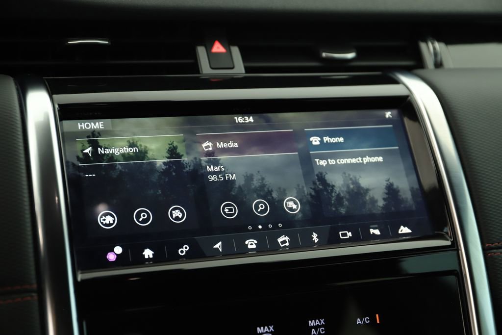 Used 2020 Land Rover Discovery Sport S R-Dynamic image 29