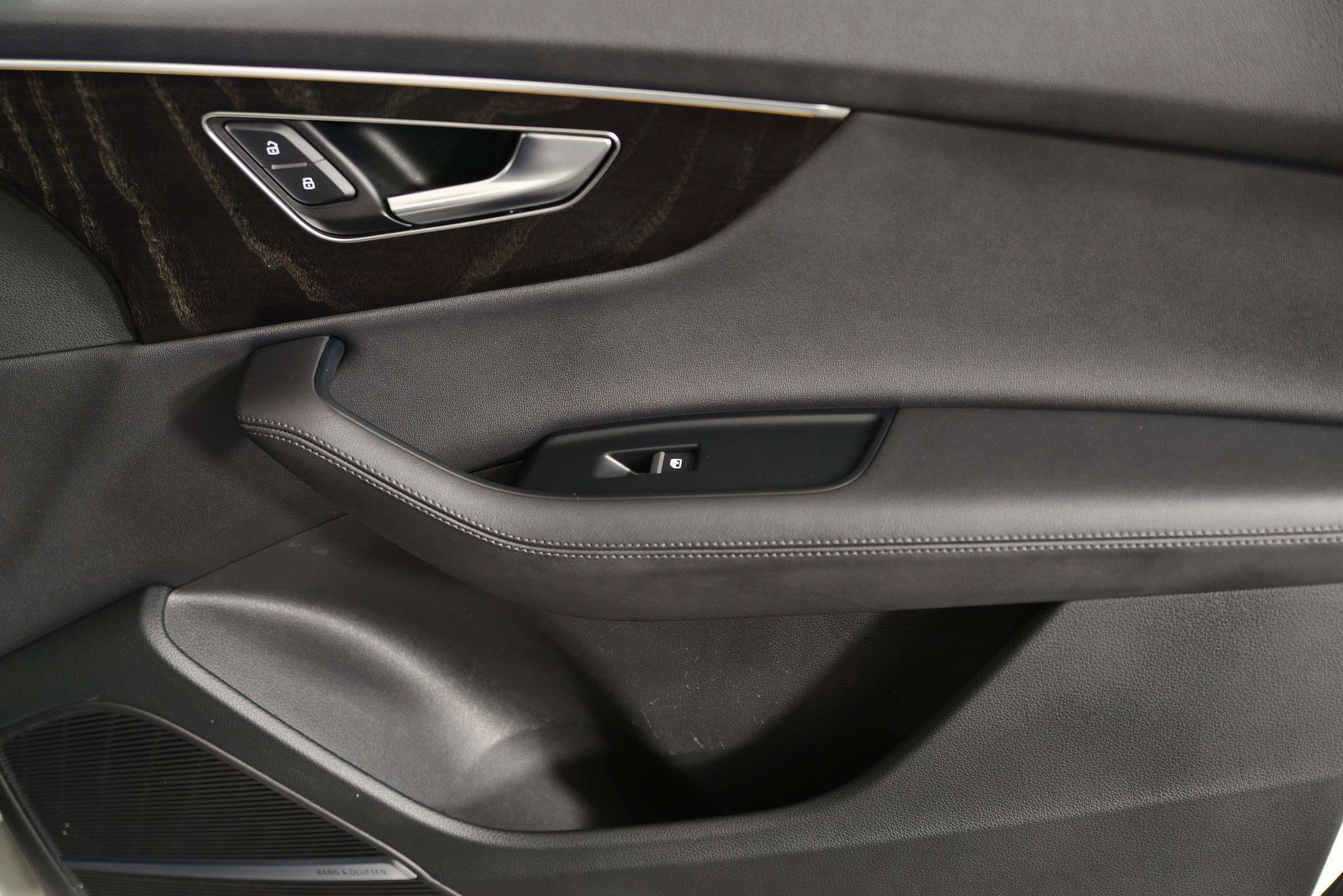 Used 2023 Audi Q7 2.0T Premium Plus w/ Premium Plus Package image 11