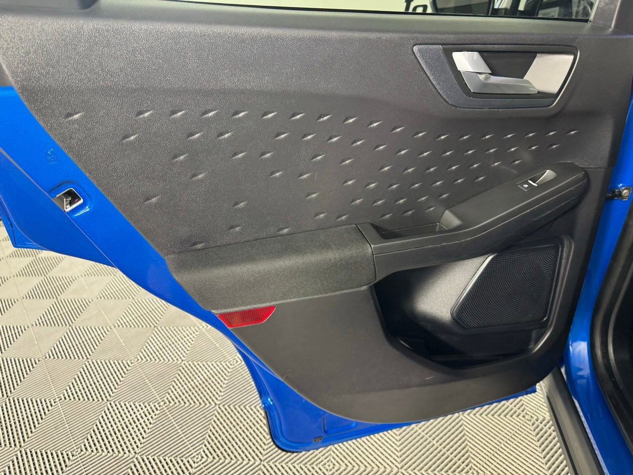 Used 2020 Ford Escape SE AWD/4WD image 31