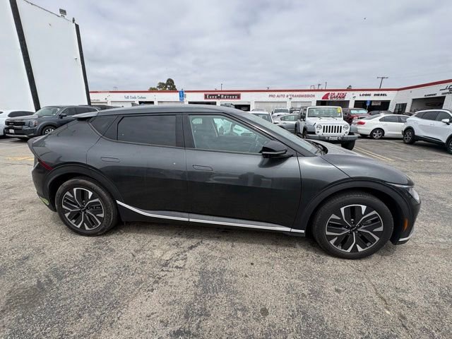 Certified 2024 Kia EV6 Light RWD image 4