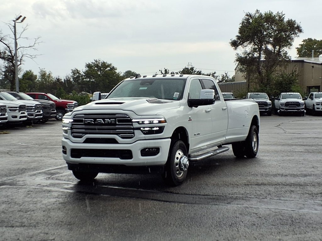 New 2027 RAM 3500 Laramie AWD/4WD image 2