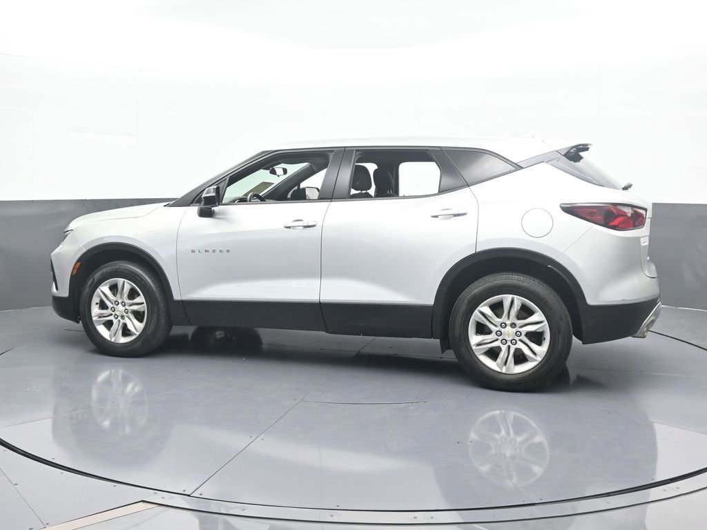 Used 2021 Chevrolet Blazer LT image 3