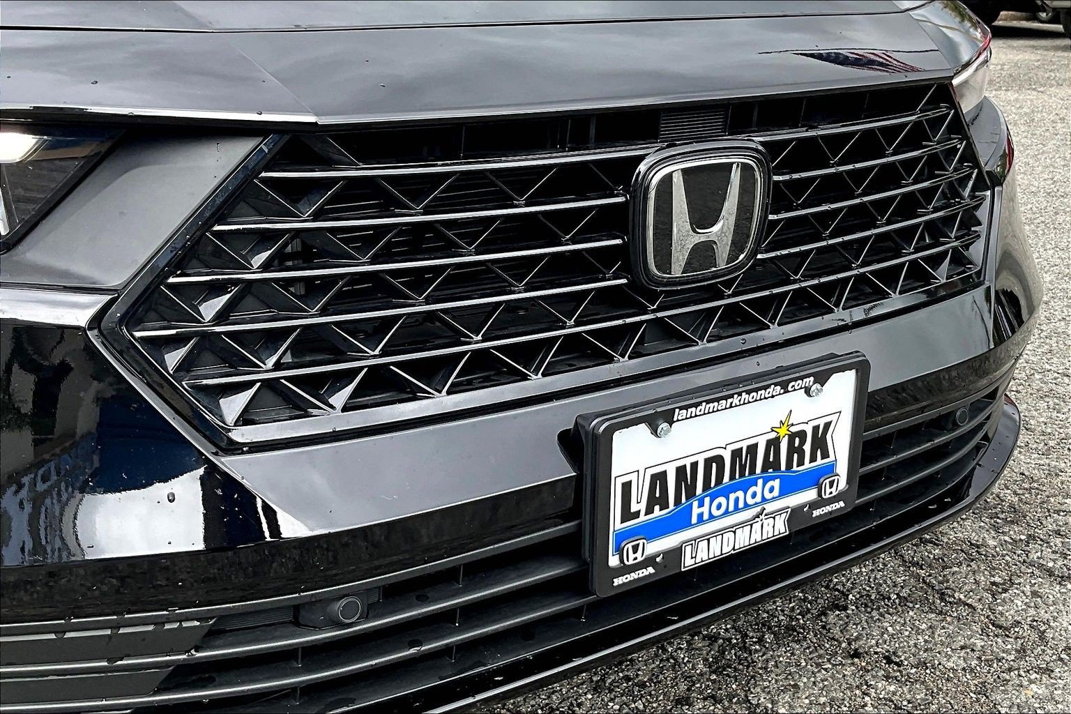 Certified 2025 Honda Accord EX-L image 30