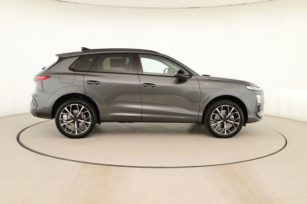 New 2026 Audi Q3 quattro 2.0T image 8