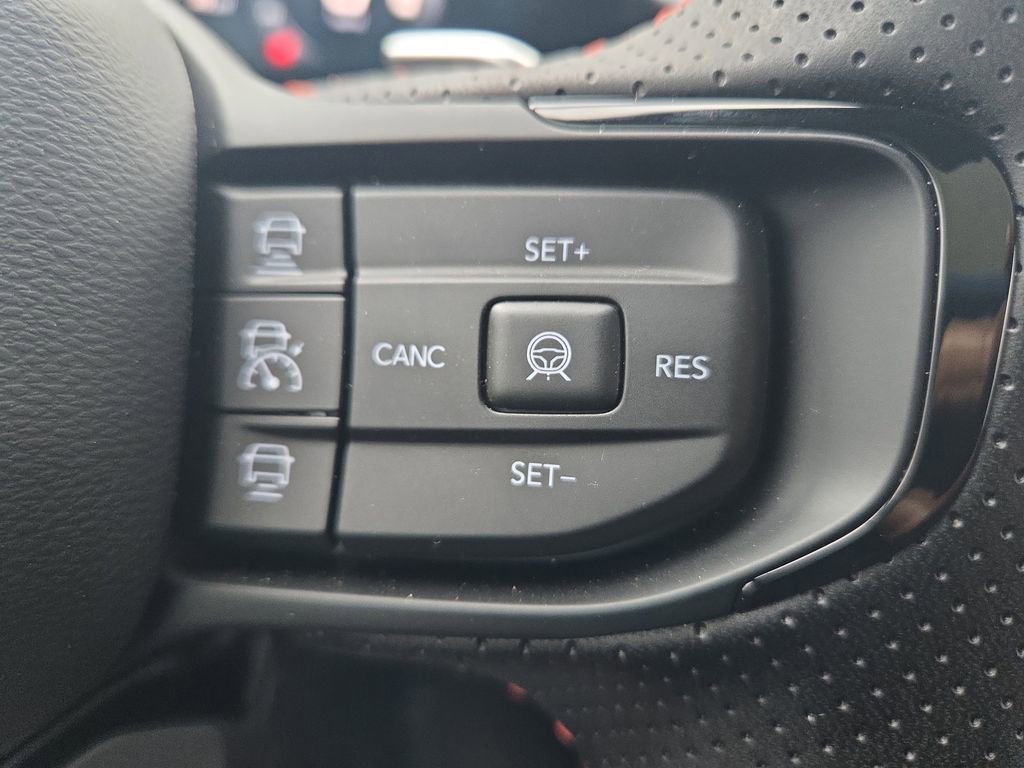 Used 2024 Dodge Charger R/T w/ Plus Group image 29