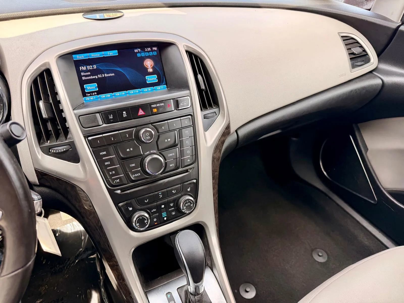 Used 2014 Buick Verano Convenience image 10