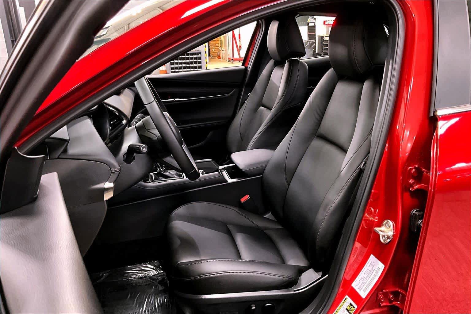 Used 2025 MAZDA MAZDA3 s image 8