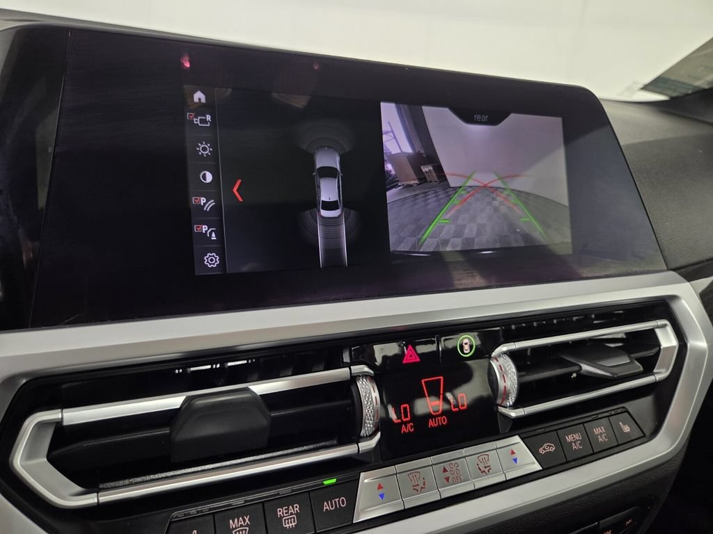 Used 2020 BMW 330i Sedan w/ Driving Assistance Package RWD image 10