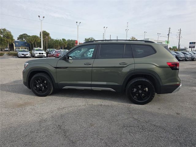 New 2026 Volkswagen Atlas Peak Edition AWD/4WD image 8