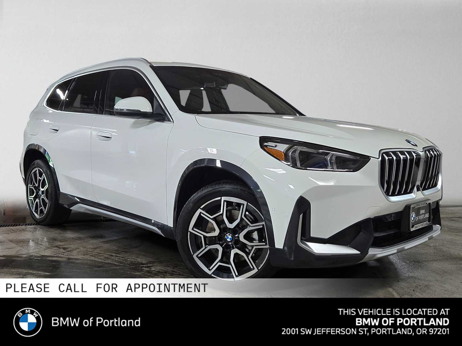 Used 2026 BMW X1 xDrive28i w/ Technology Package AWD/4WD image 1