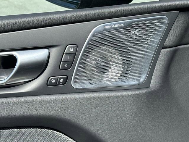 New 2024 Volvo XC60 T8 Polestar w/ Protection Package Premier image 16