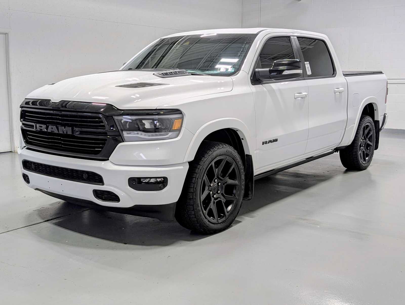 Used 2021 RAM 1500 Laramie w/ Night Edition AWD/4WD image 1