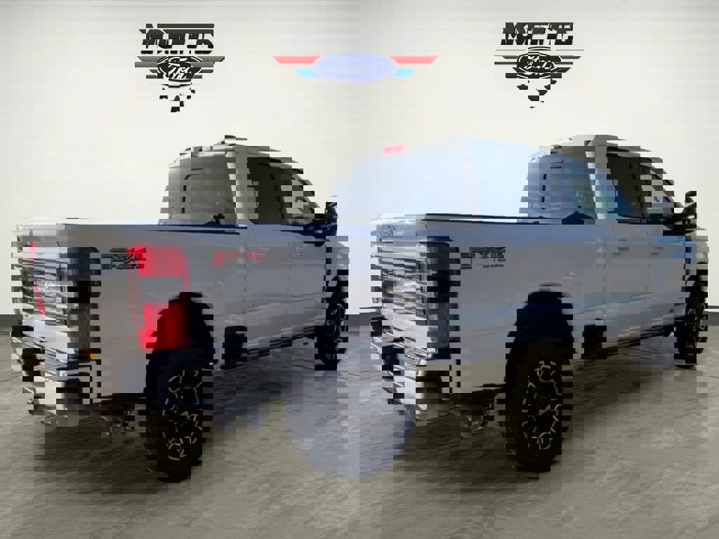 New 2026 Ford F250 Platinum image 5