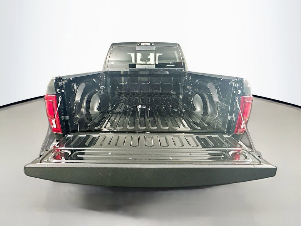 New 2025 RAM 2500 Tradesman AWD/4WD image 16