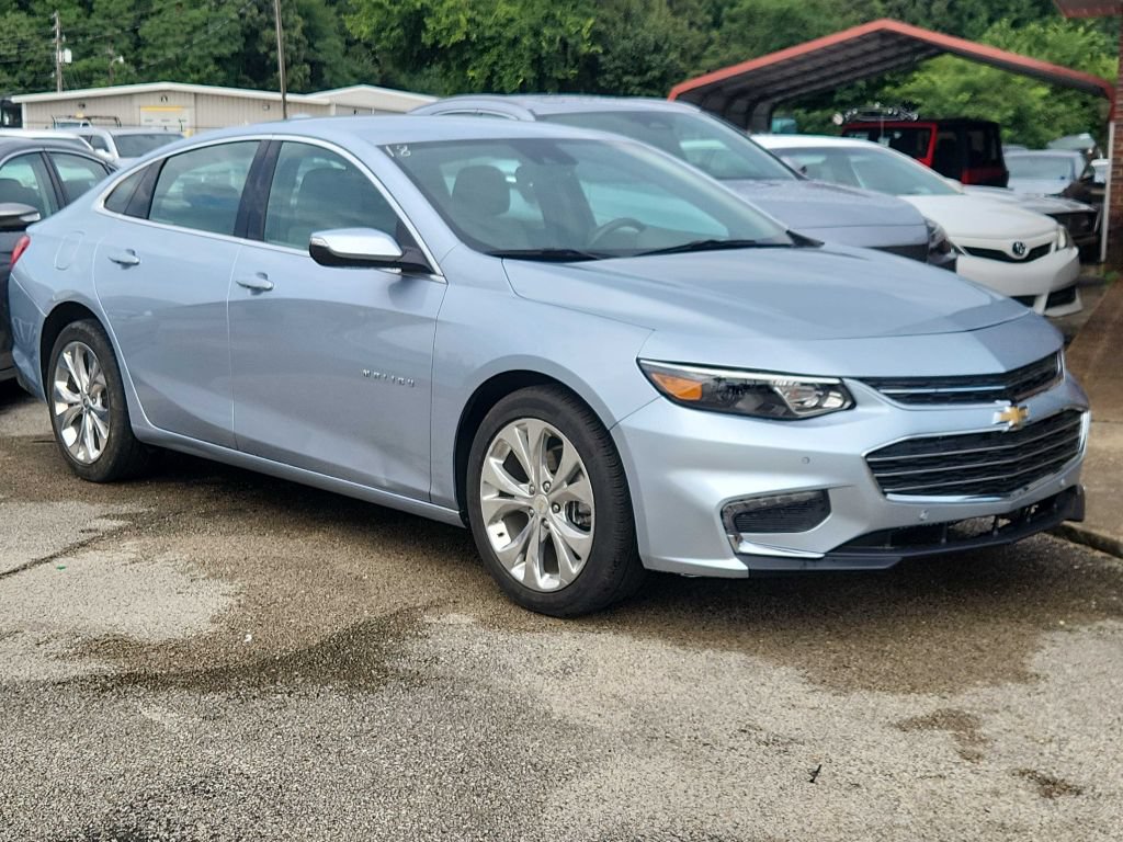 Used 2018 Chevrolet Malibu Premier w/ Driver Confidence Package FWD image 1
