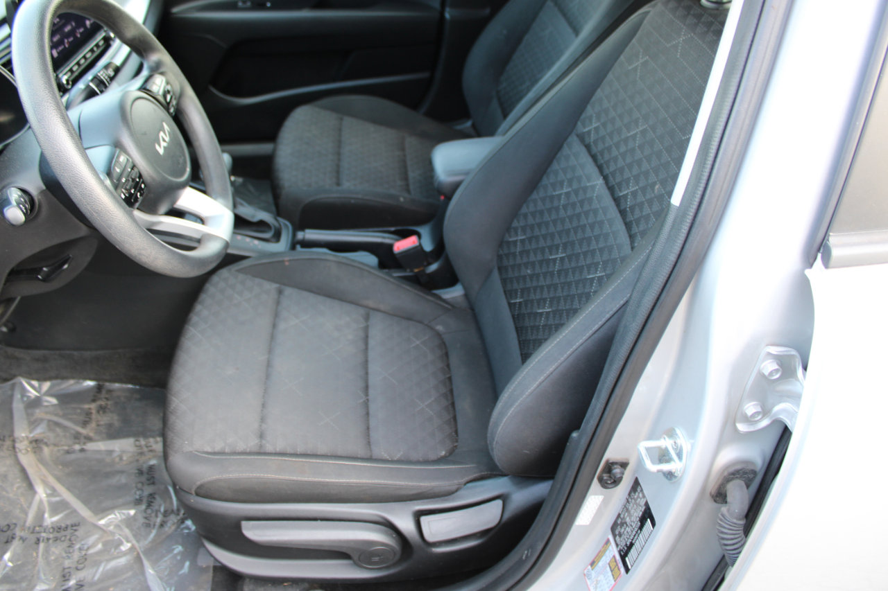 Used 2022 Kia Rio S image 15