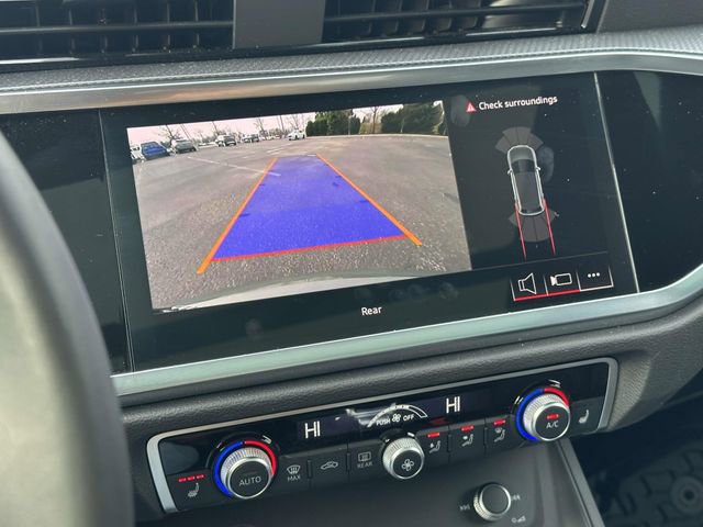 Certified 2025 Audi Q3 2.0T Premium w/ Convenience Package image 29