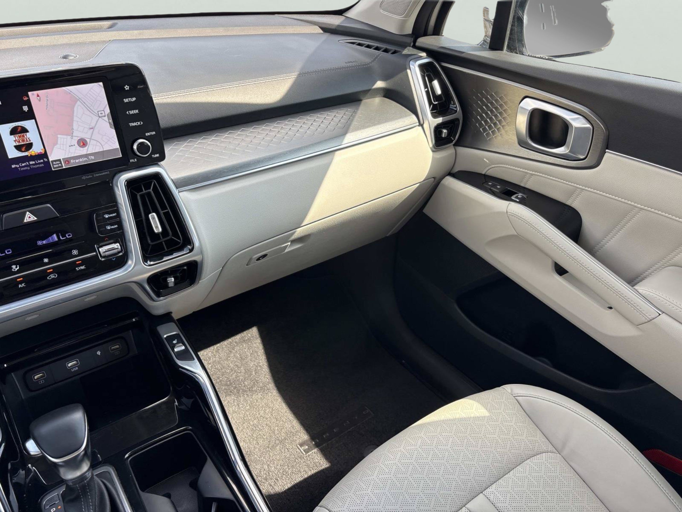 Used 2022 Kia Sorento SX AWD/4WD image 14