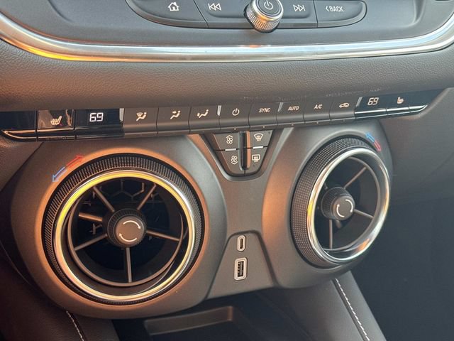 New 2026 Chevrolet Blazer LT w/ Convenience Package FWD image 30