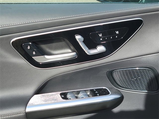 Used 2023 Mercedes-Benz GLC 300 4MATIC image 18