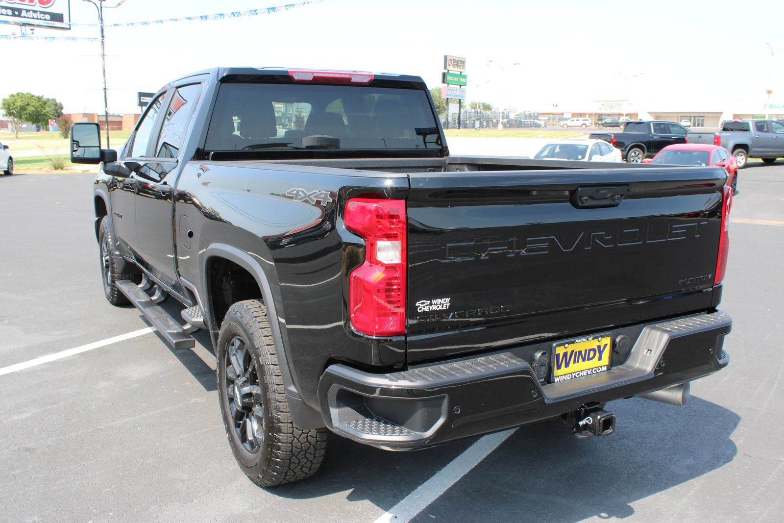 Used 2026 Chevrolet Silverado 2500 Custom w/ Custom Value Package AWD/4WD image 6