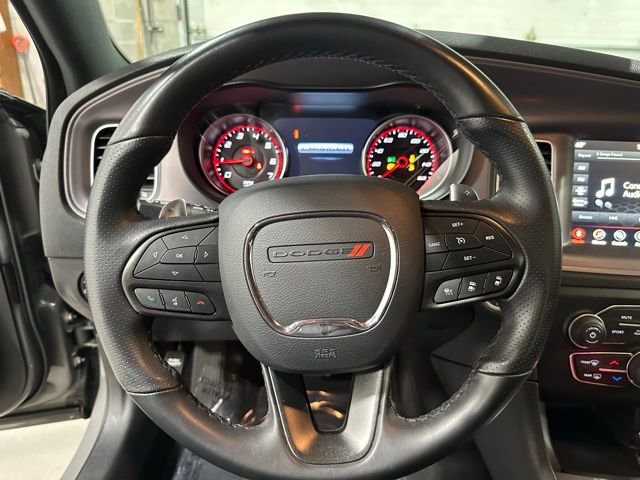 Used 2023 Dodge Charger R/T w/ Technology Group image 19