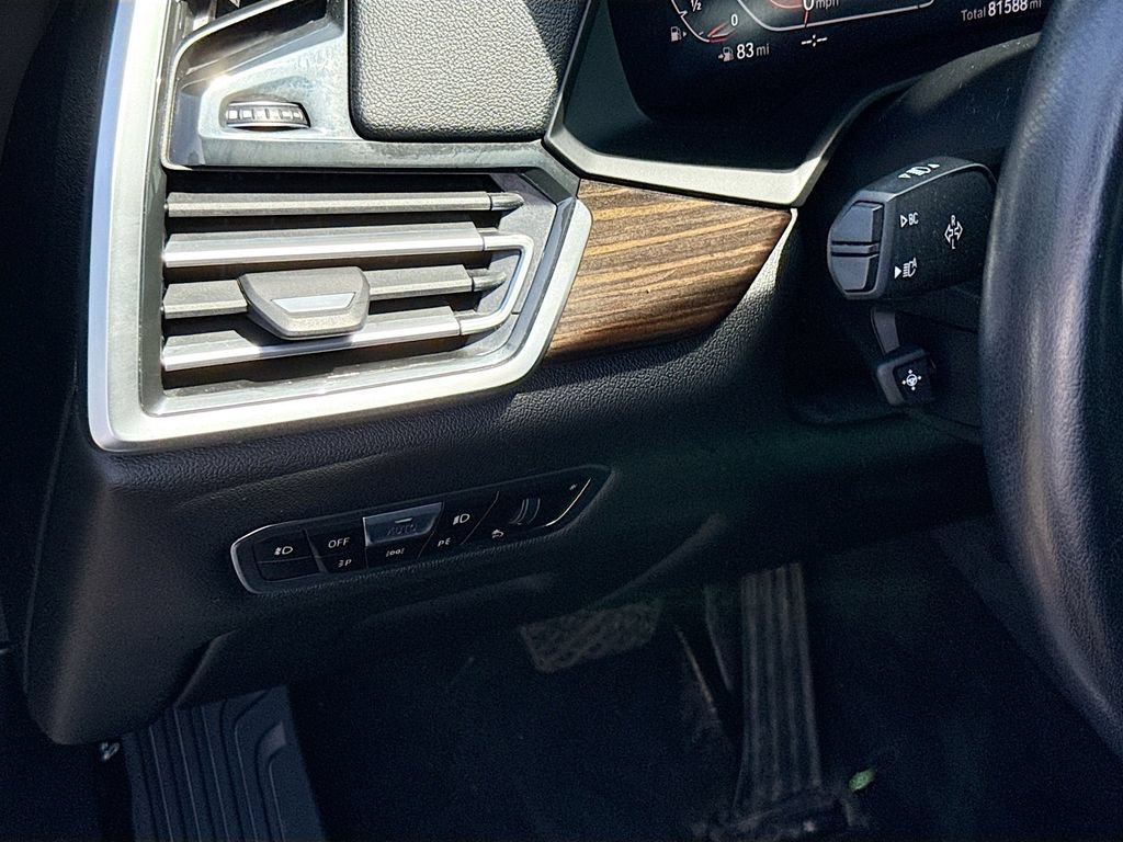 Used 2019 BMW X5 xDrive40i w/ Convenience Package AWD/4WD image 11