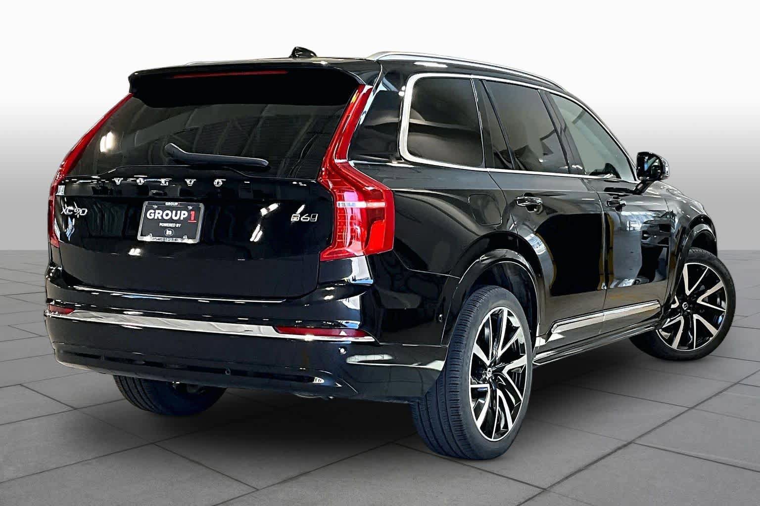 Certified 2023 Volvo XC90 B6 Plus w/ Protection Package Premier AWD/4WD image 13